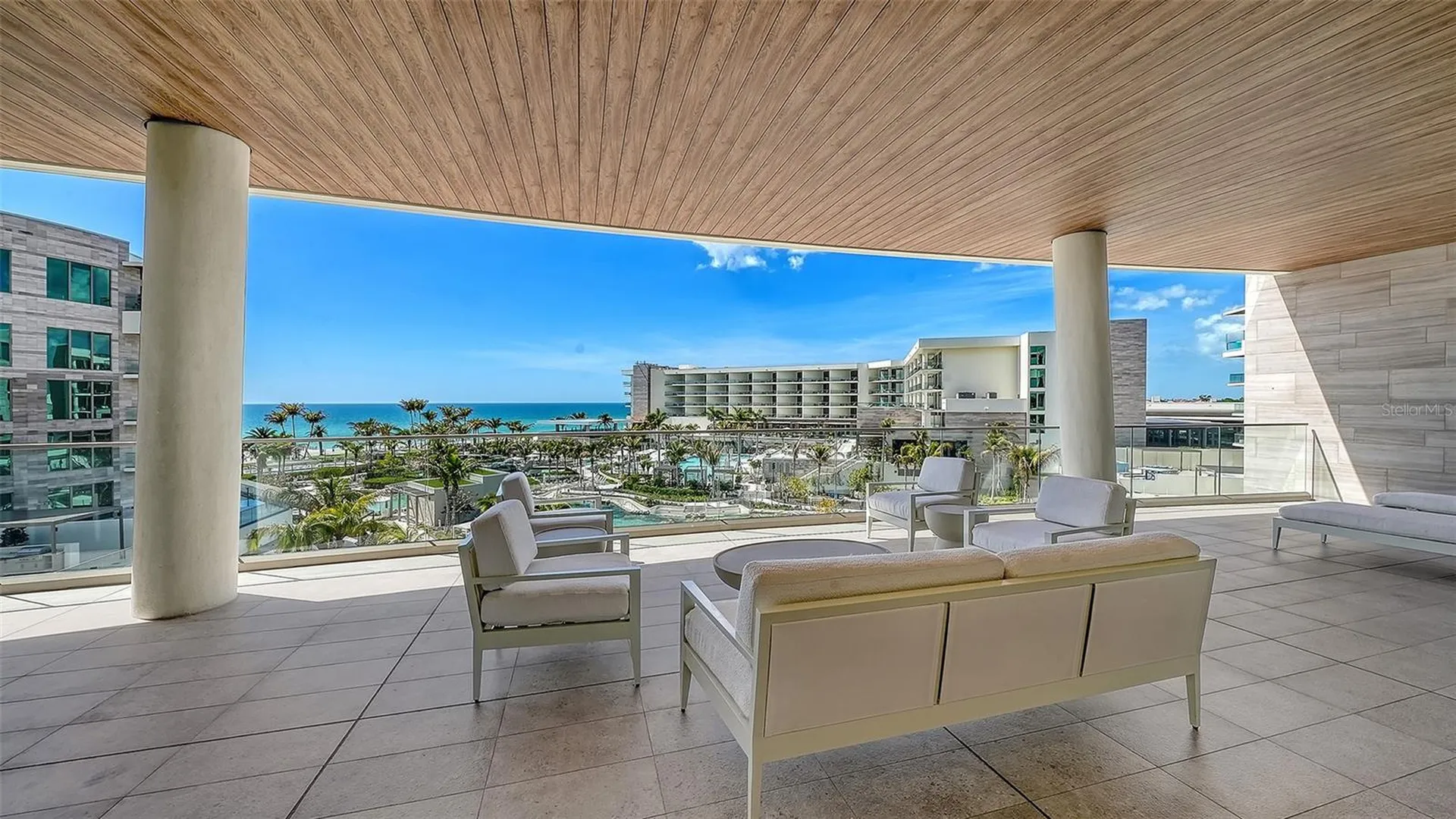 1581 Gulf Of Mexico Drive Longboat Key FL 34228
