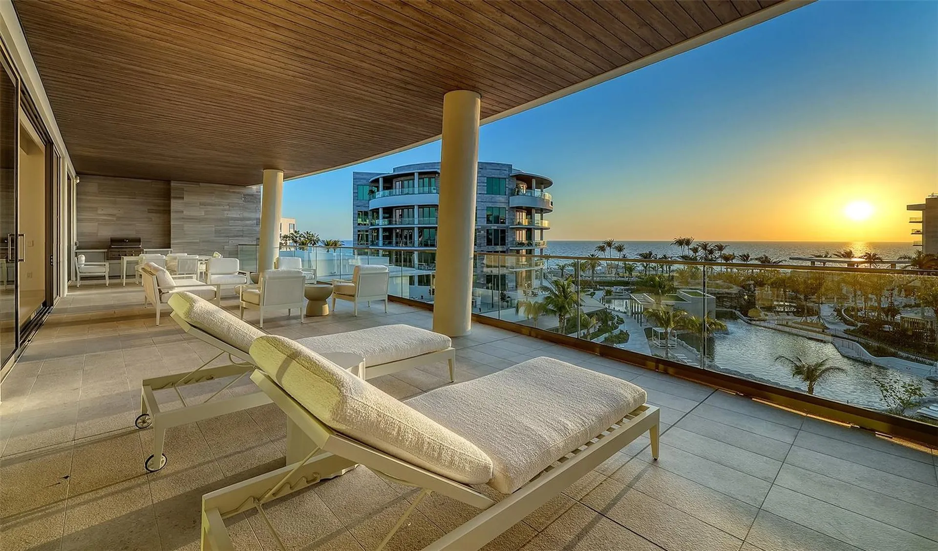 1581 Gulf Of Mexico Drive Longboat Key FL 34228