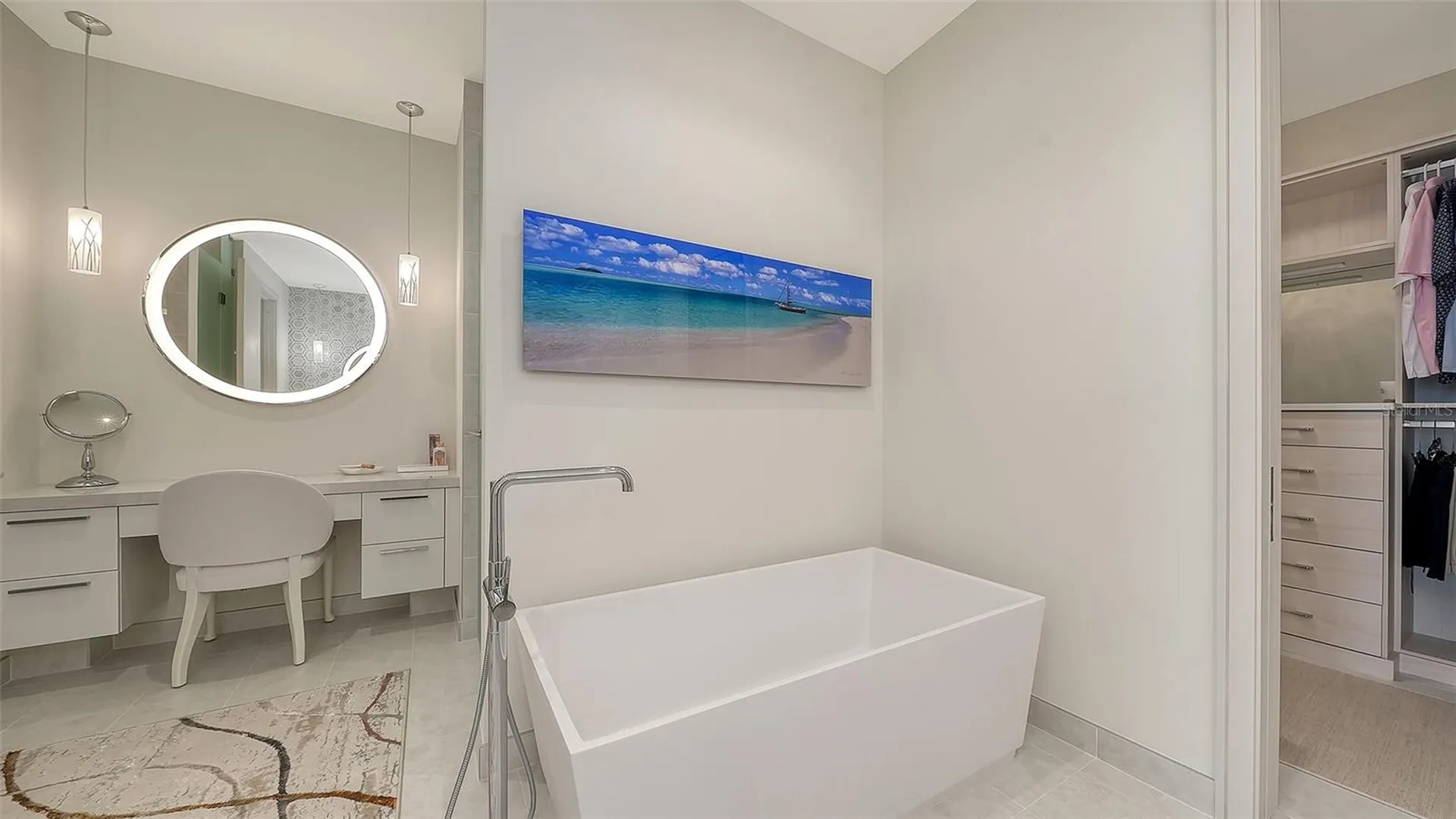 1581 Gulf Of Mexico Drive Longboat Key FL 34228