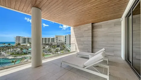 1581 Gulf Of Mexico Drive Longboat Key FL 34228