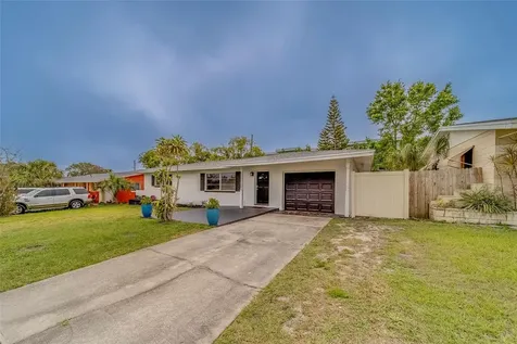 11424 79th Avenue Seminole FL 33772