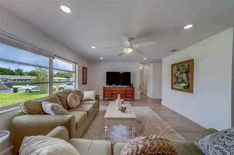 11424 79th Avenue Seminole FL 33772