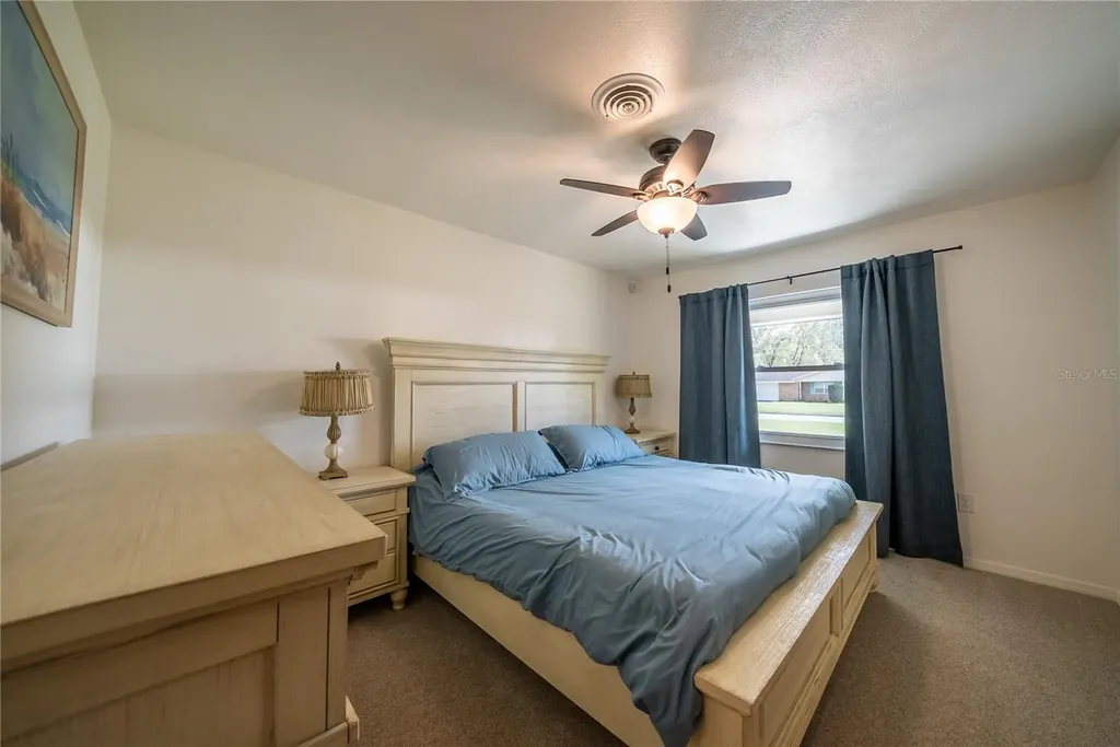 4235 SE 12th Place Ocala FL 34471