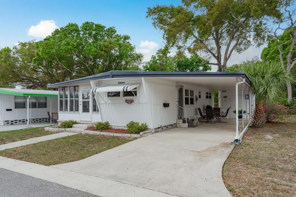 2331 Belleair Road Clearwater FL 33764