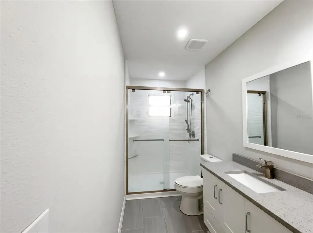 1562 Amy Circle Deltona FL 32738