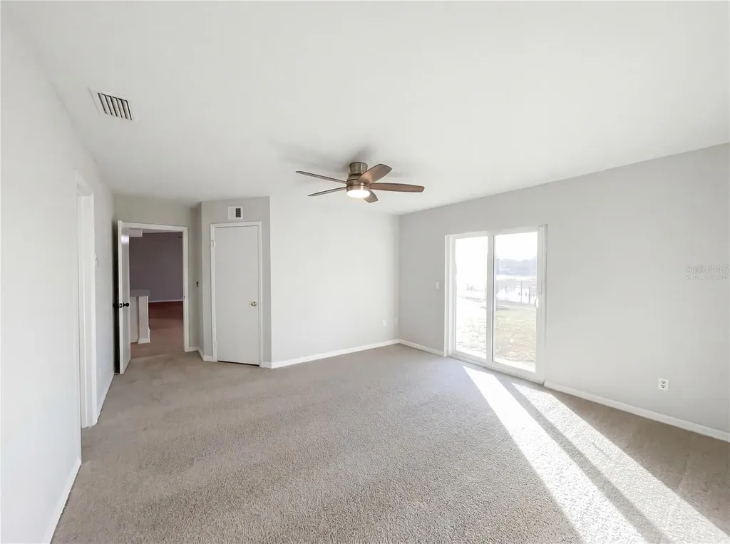 1562 Amy Circle Deltona FL 32738