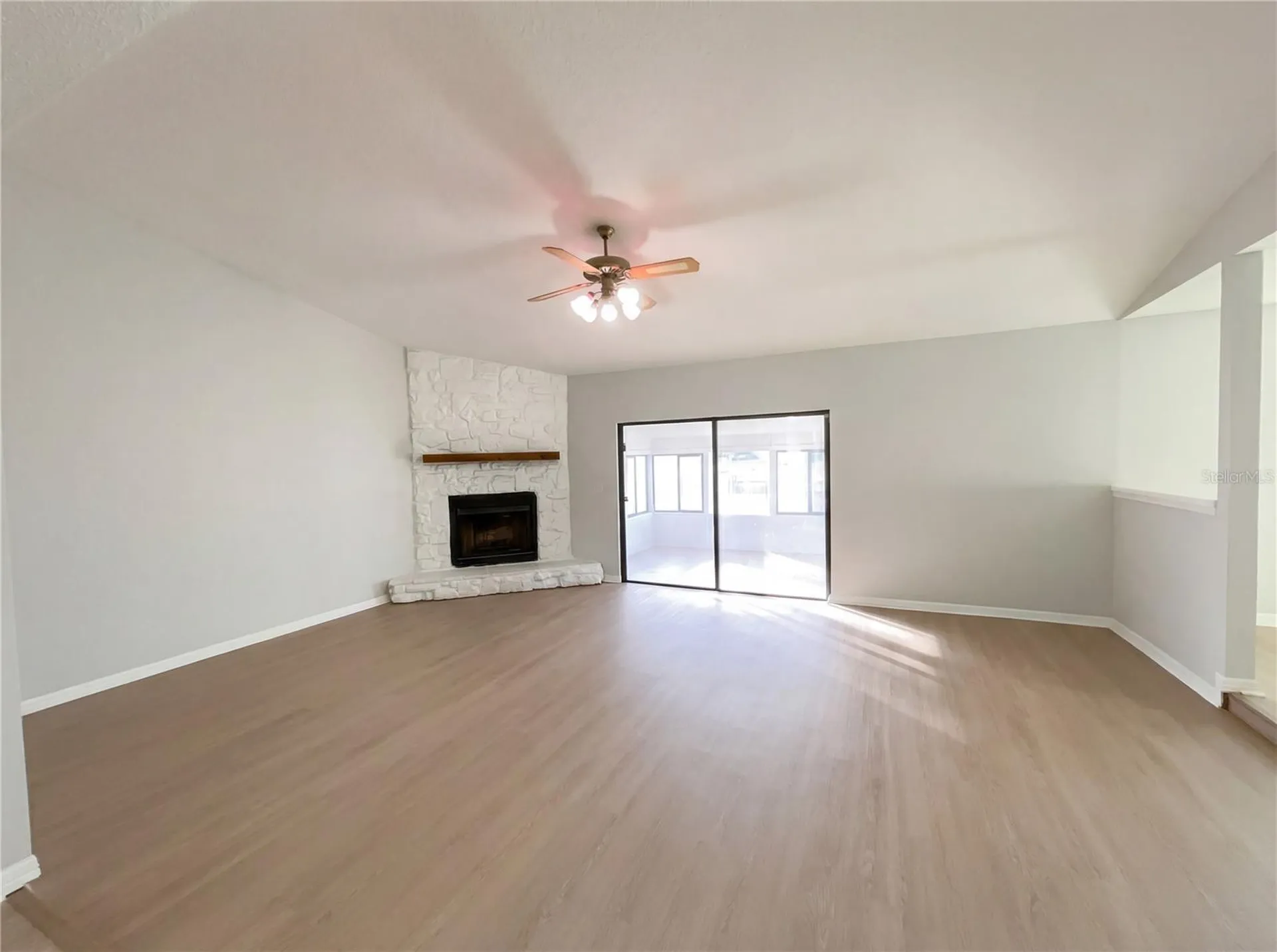 1562 Amy Circle Deltona FL 32738
