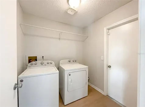 1562 Amy Circle Deltona FL 32738