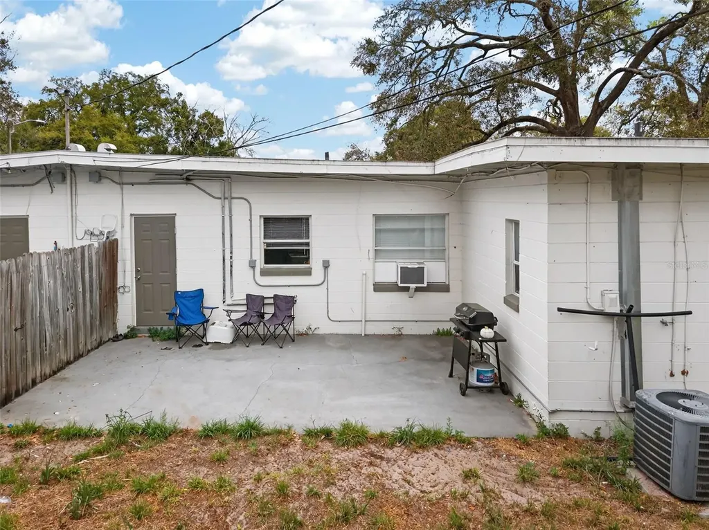70 Griggs Avenue Casselberry FL 32707