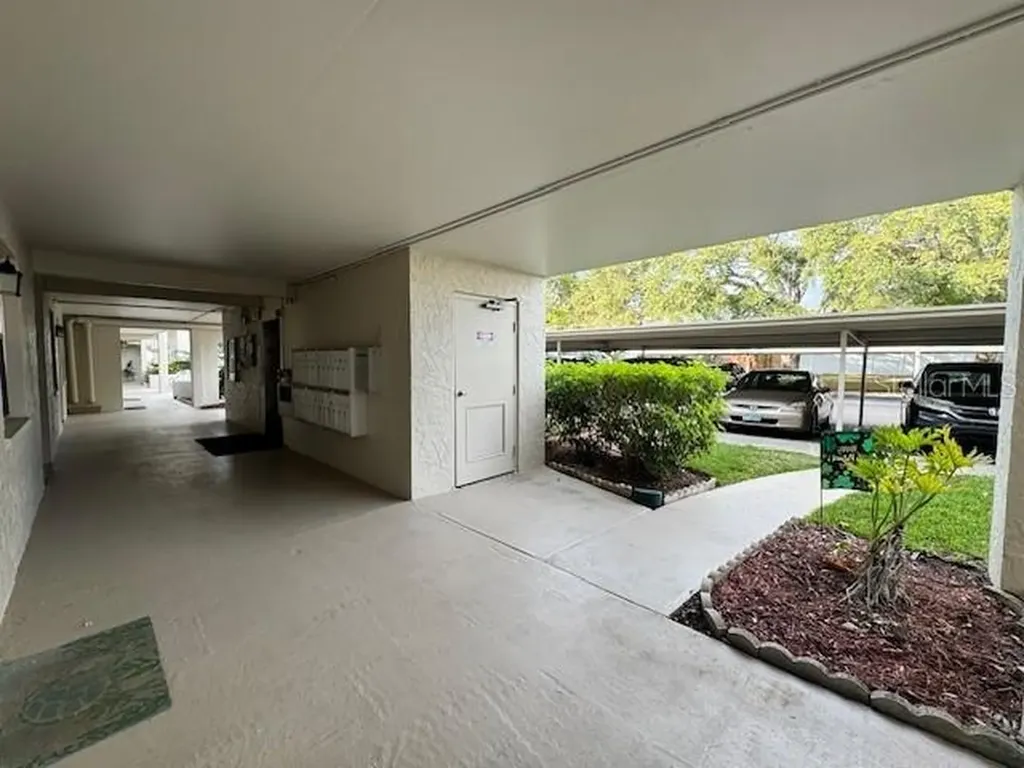 946 Virginia Street Dunedin FL 34698