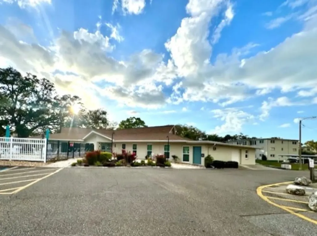 946 Virginia Street Dunedin FL 34698