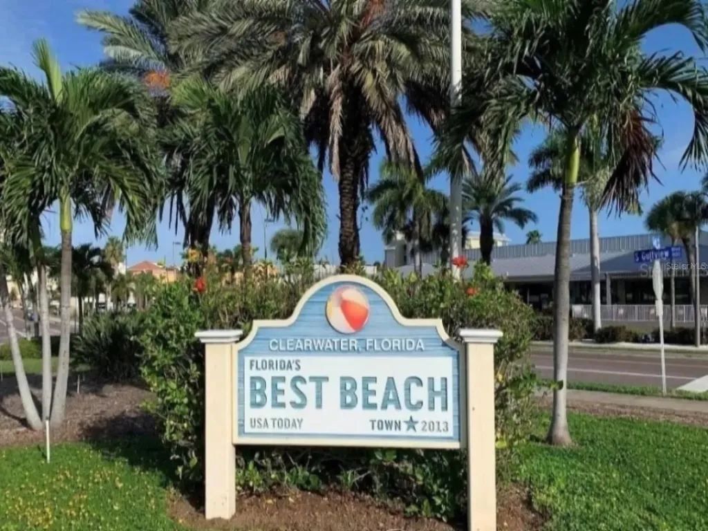 946 Virginia Street Dunedin FL 34698