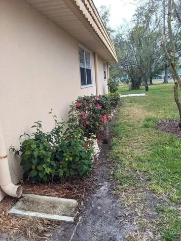 201 Bedford Trail Sun City Center FL 33573