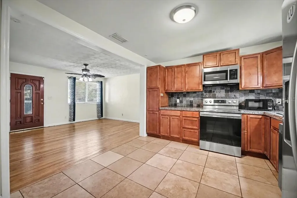 6446 S Ish Brant Road Jacksonville FL 32210