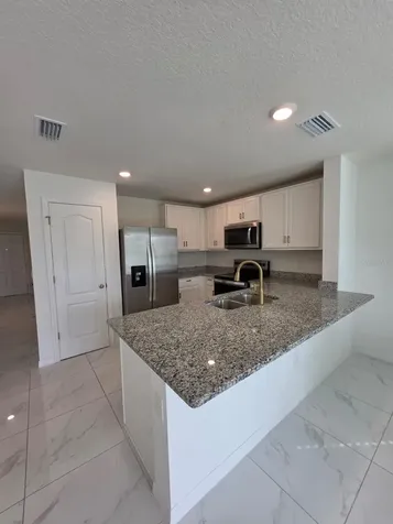 6606 Leo Lane Harmony FL 34773