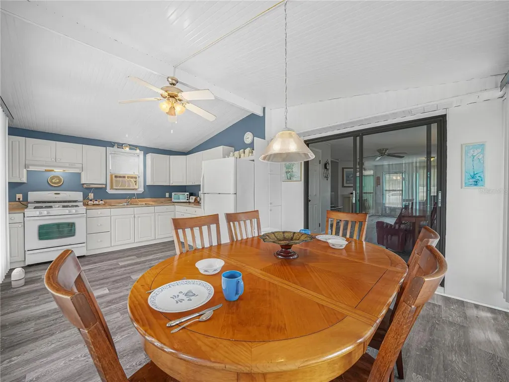 8 Silver Doctor Lane Lake Wales FL 33898