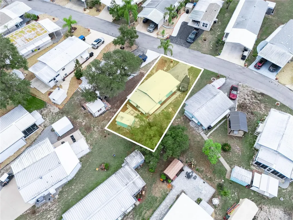 8 Silver Doctor Lane Lake Wales FL 33898