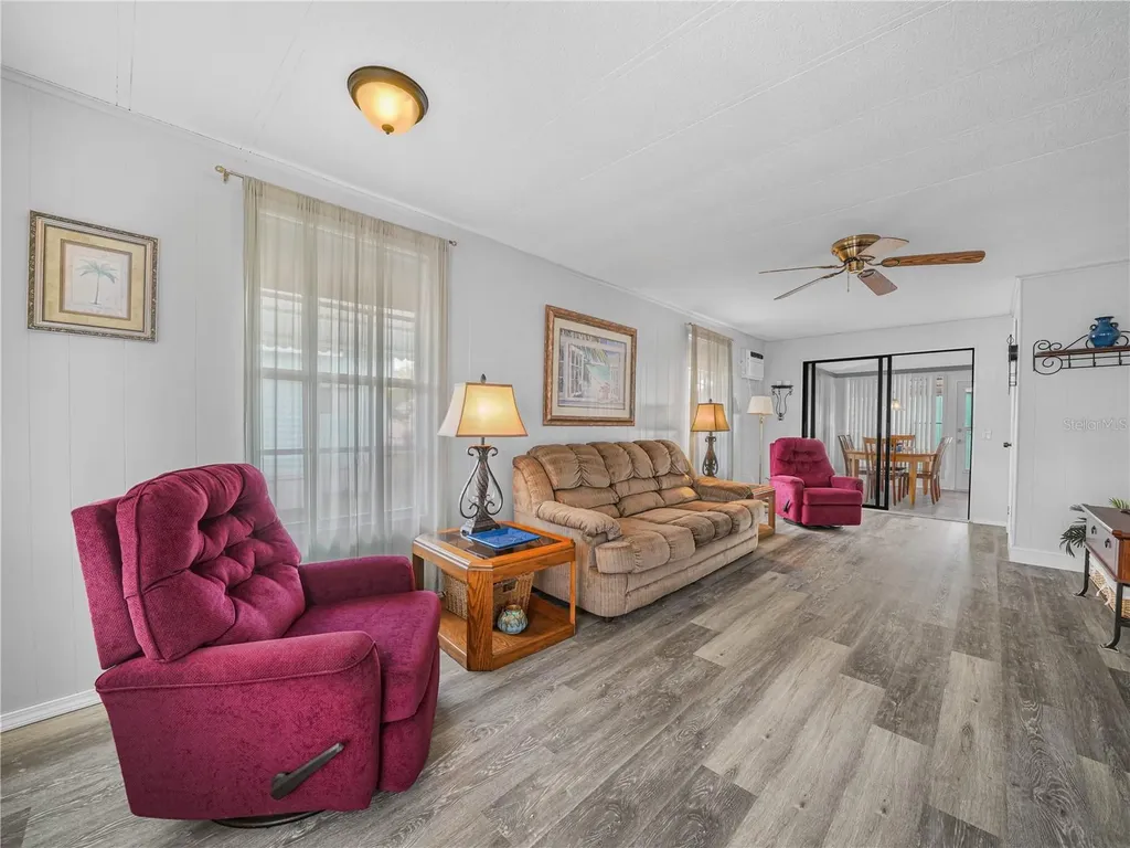 8 Silver Doctor Lane Lake Wales FL 33898