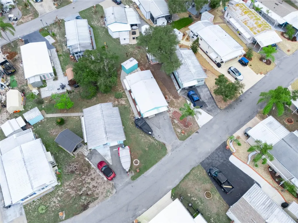 8 Silver Doctor Lane Lake Wales FL 33898