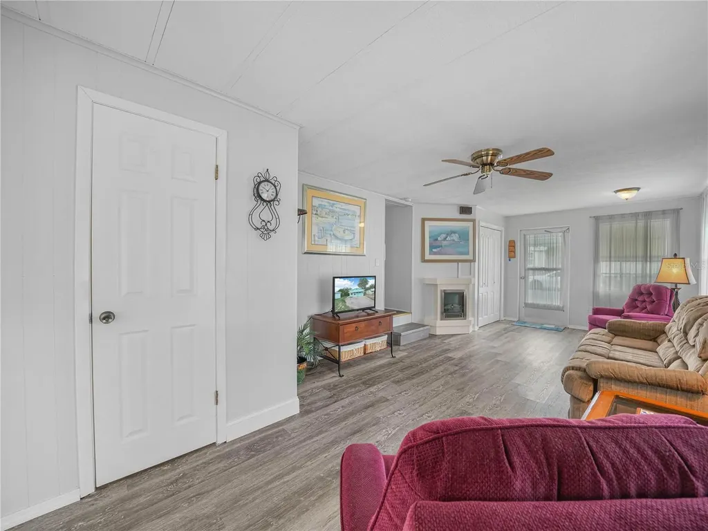 8 Silver Doctor Lane Lake Wales FL 33898