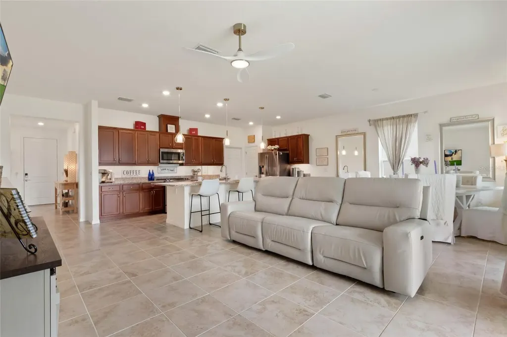 125 Silver Maple Road Groveland FL 34736