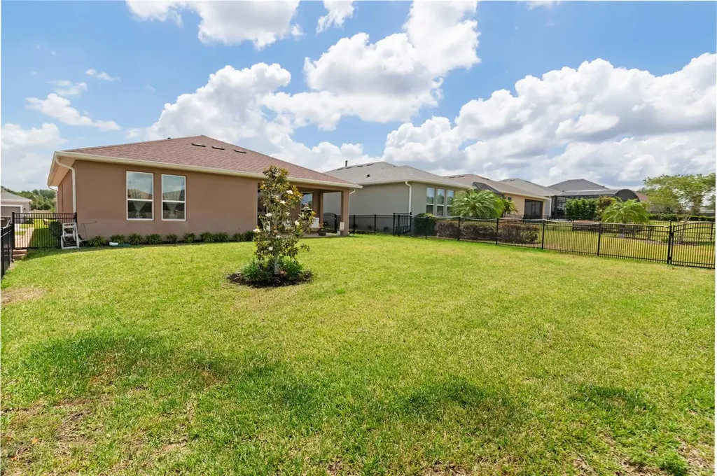 125 Silver Maple Road Groveland FL 34736