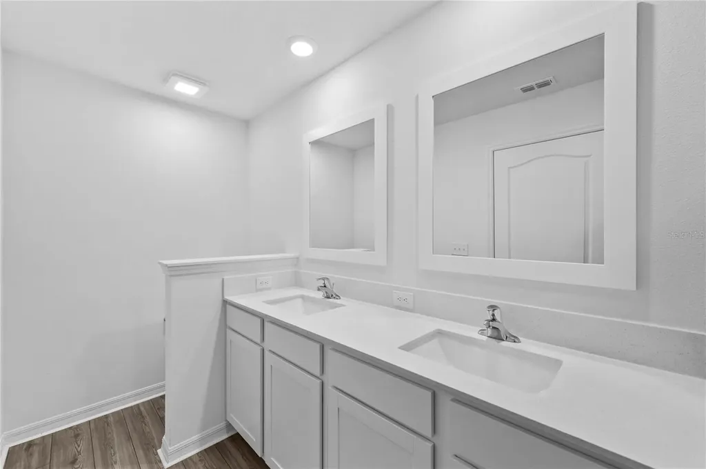 560 Bay Leaf Drive Poinciana FL 34759