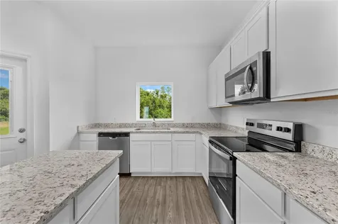 560 Bay Leaf Drive Poinciana FL 34759