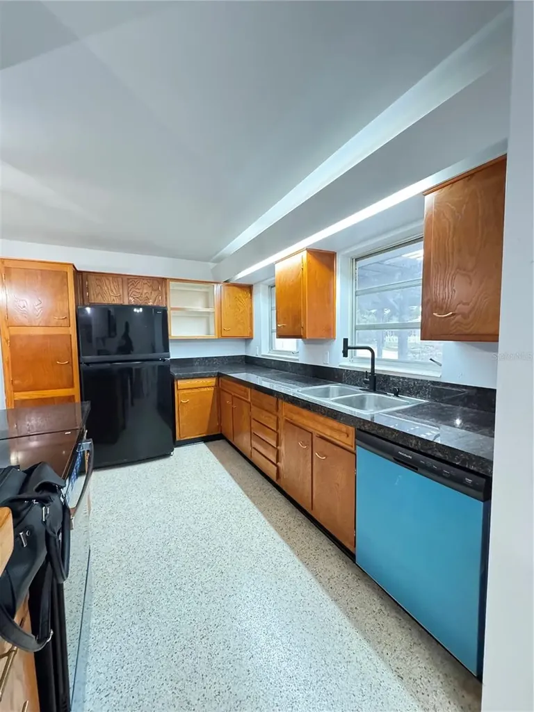 8484 120th Street Seminole FL 33772