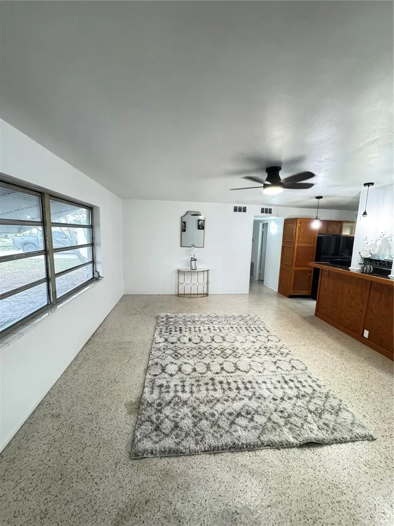 8484 120th Street Seminole FL 33772
