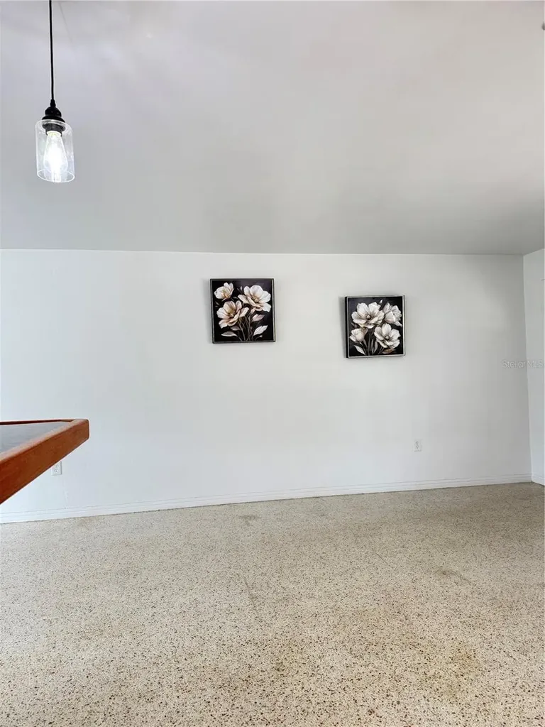 8484 120th Street Seminole FL 33772