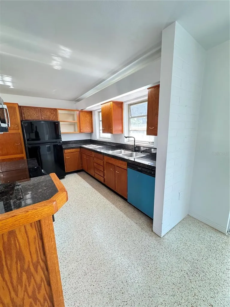 8484 120th Street Seminole FL 33772