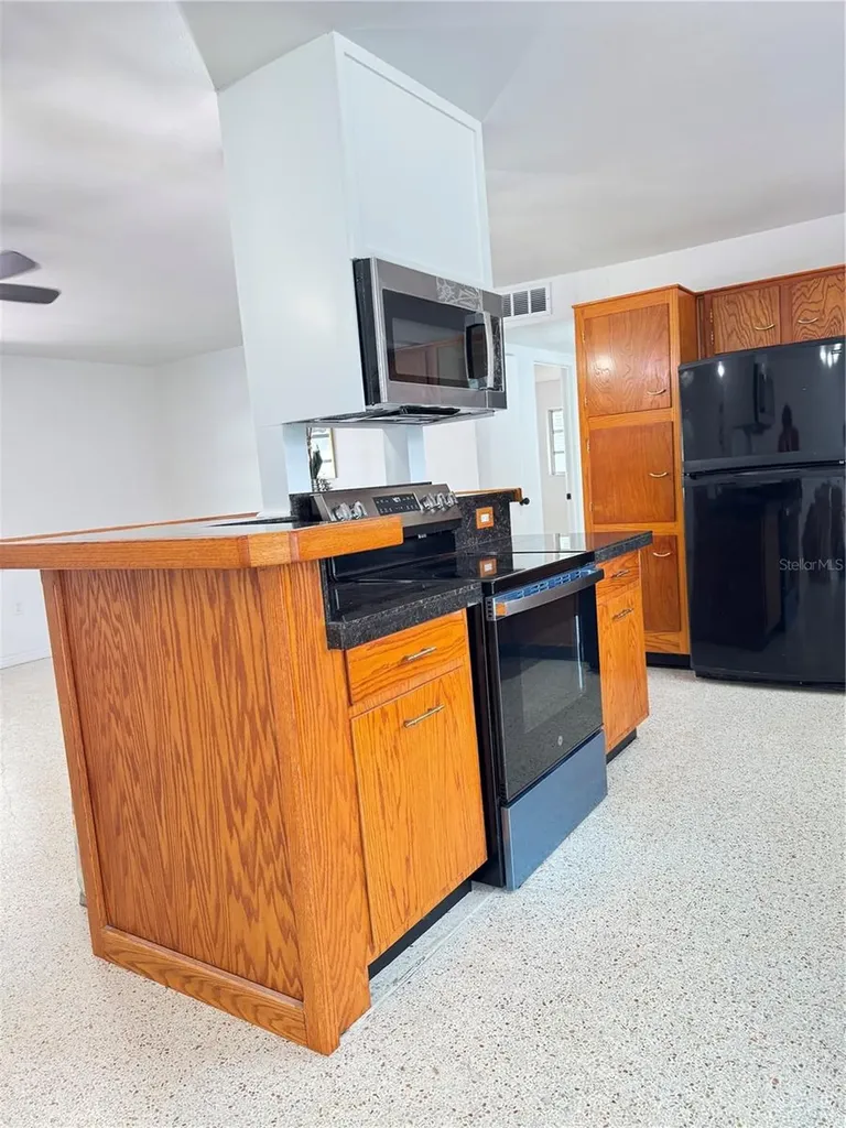 8484 120th Street Seminole FL 33772