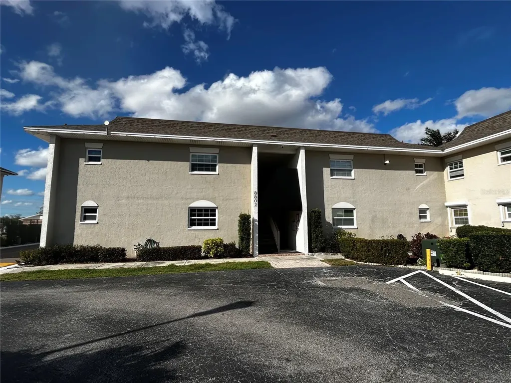 8802 Bay Pointe Drive Tampa FL 33615