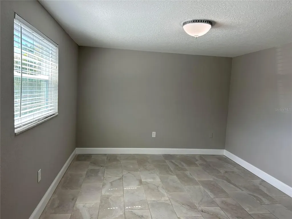 8802 Bay Pointe Drive Tampa FL 33615