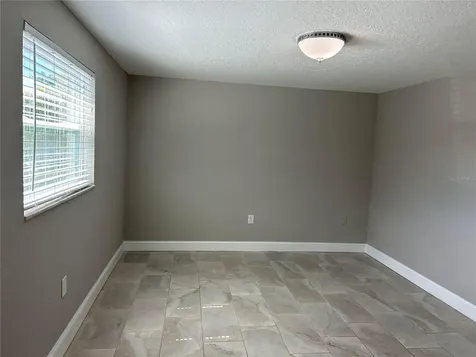 8802 Bay Pointe Drive Tampa FL 33615