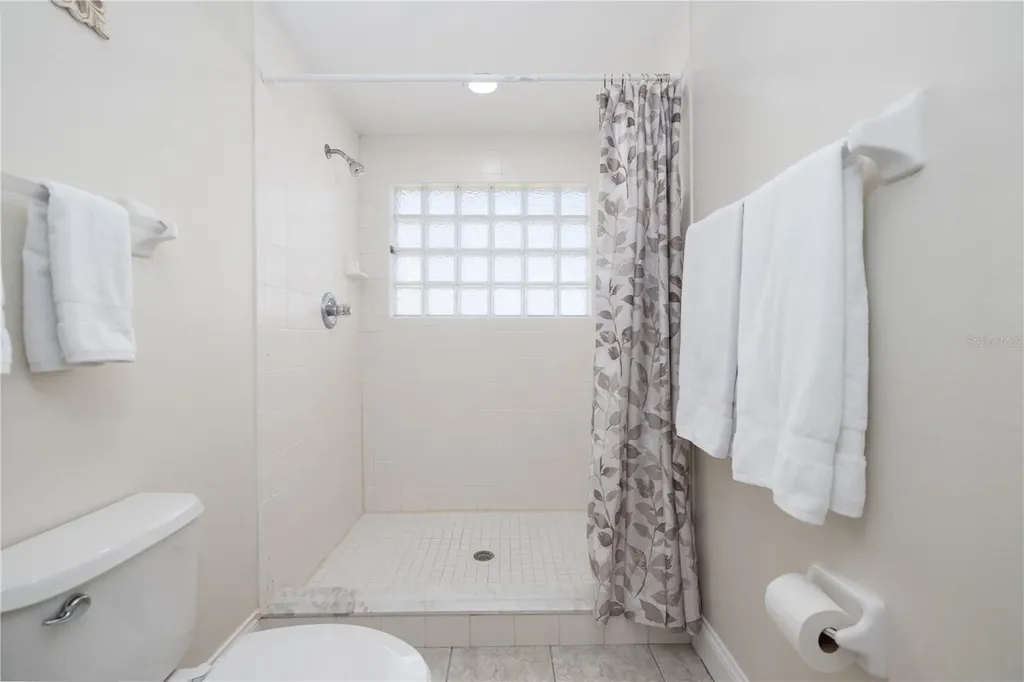 3076 Ocean Shore Boulevard Ormond Beach FL 32176