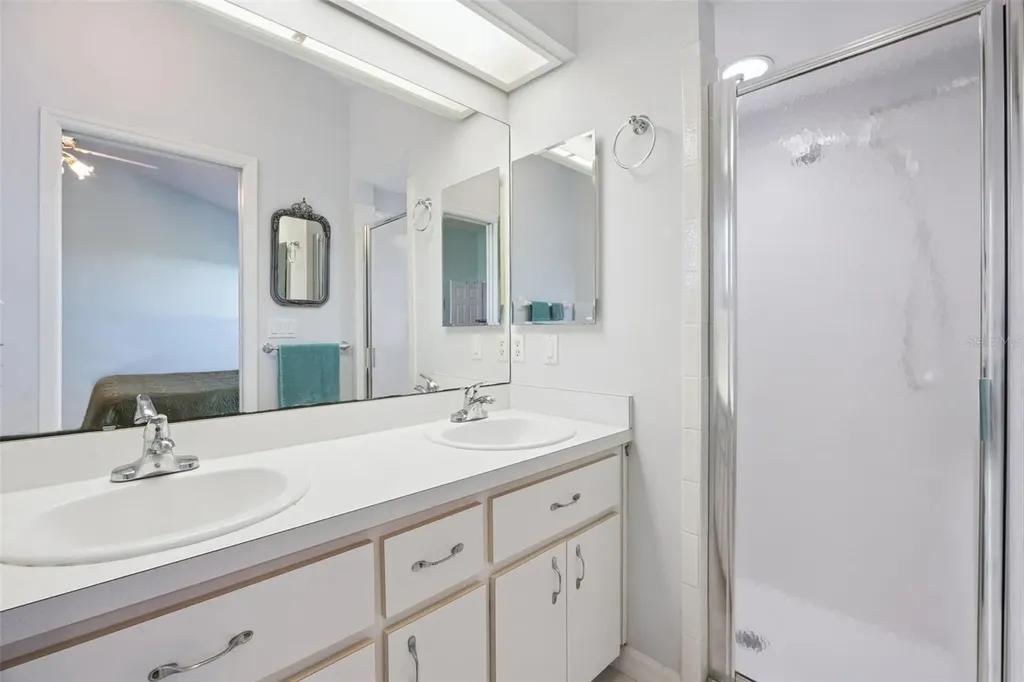 21617 Queen Elizabeth Court Leesburg FL 34748