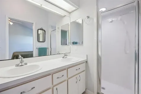21617 Queen Elizabeth Court Leesburg FL 34748