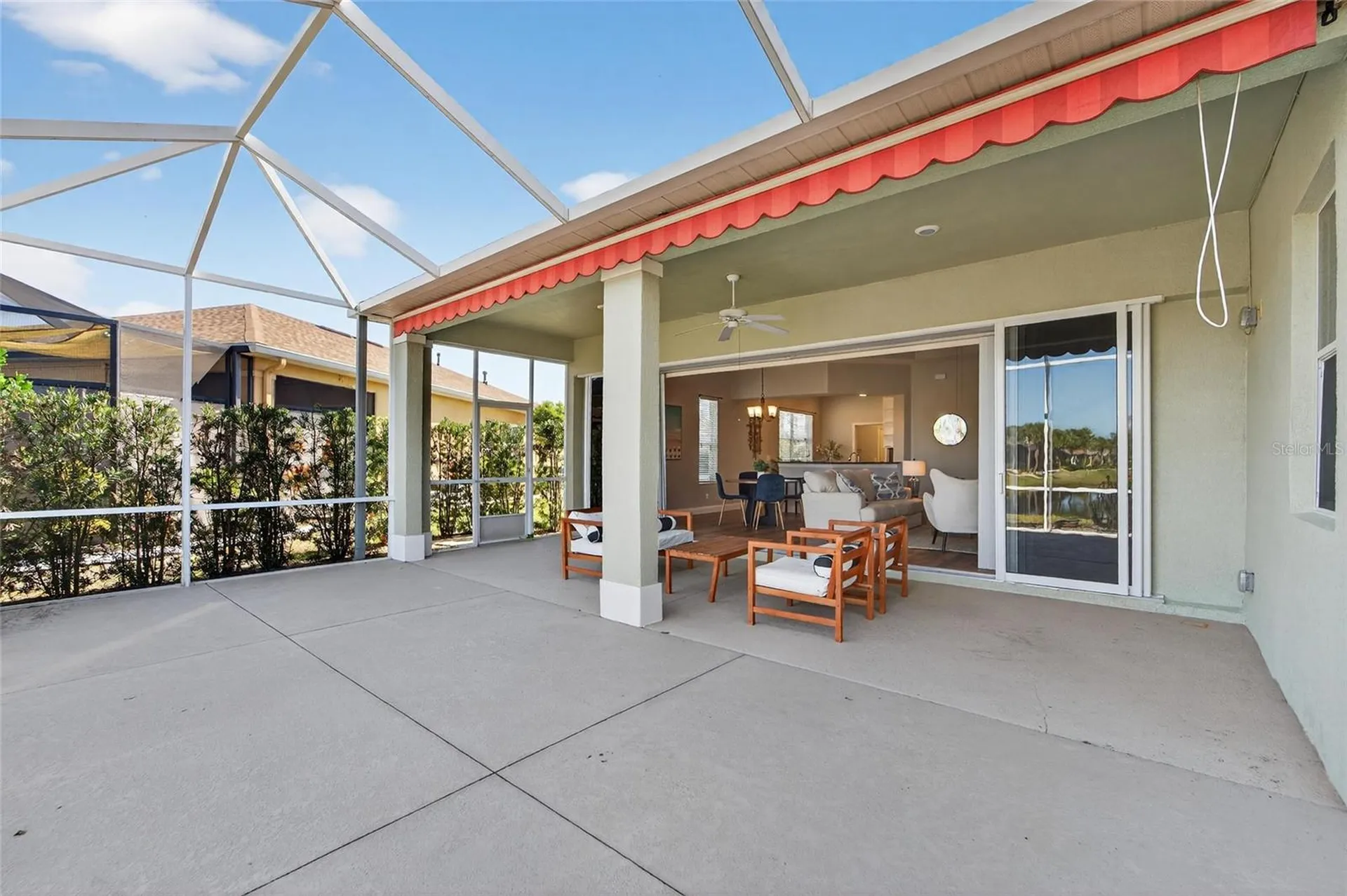 915 Regal Manor Way Sun City Center FL 33573