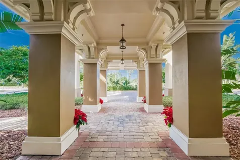 915 Regal Manor Way Sun City Center FL 33573