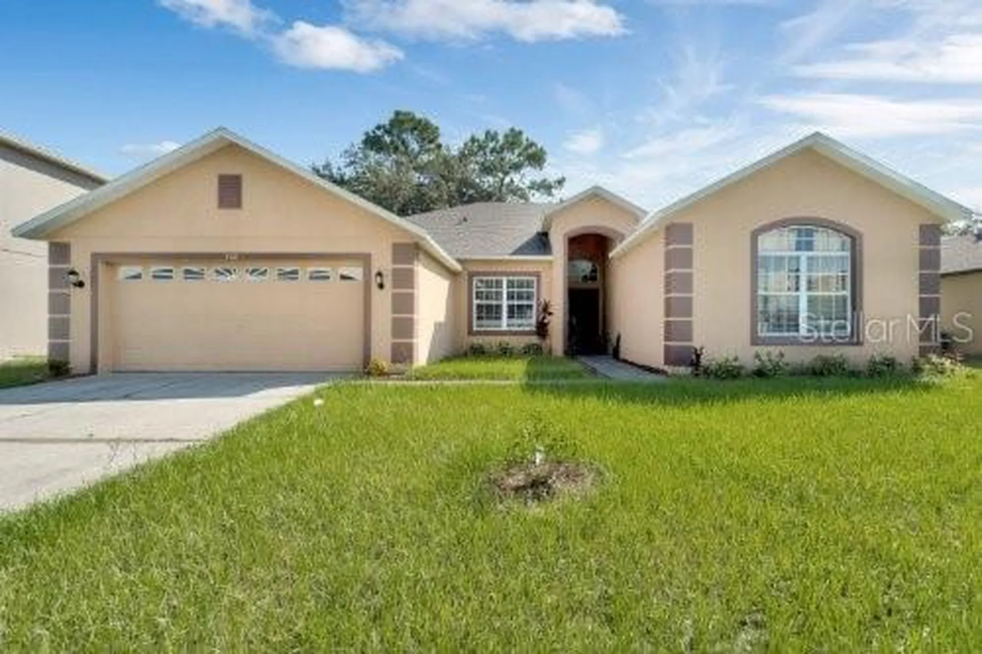 468 Acacia Tree Way Kissimmee FL 34758