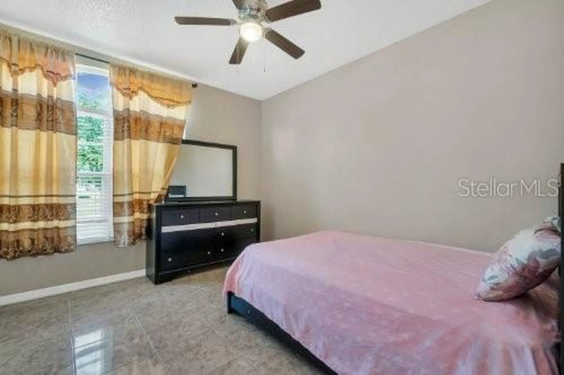 468 Acacia Tree Way Kissimmee FL 34758