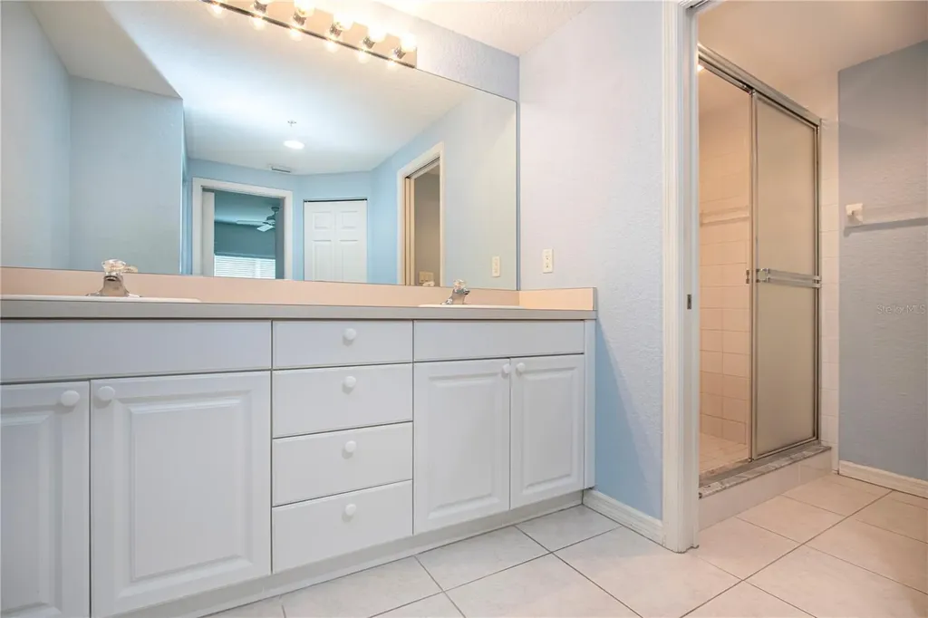 7043 Strand Circle Bradenton FL 34203