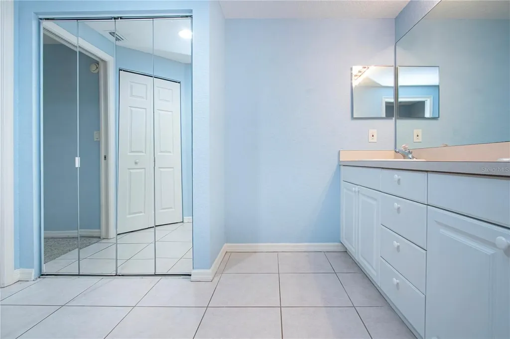 7043 Strand Circle Bradenton FL 34203