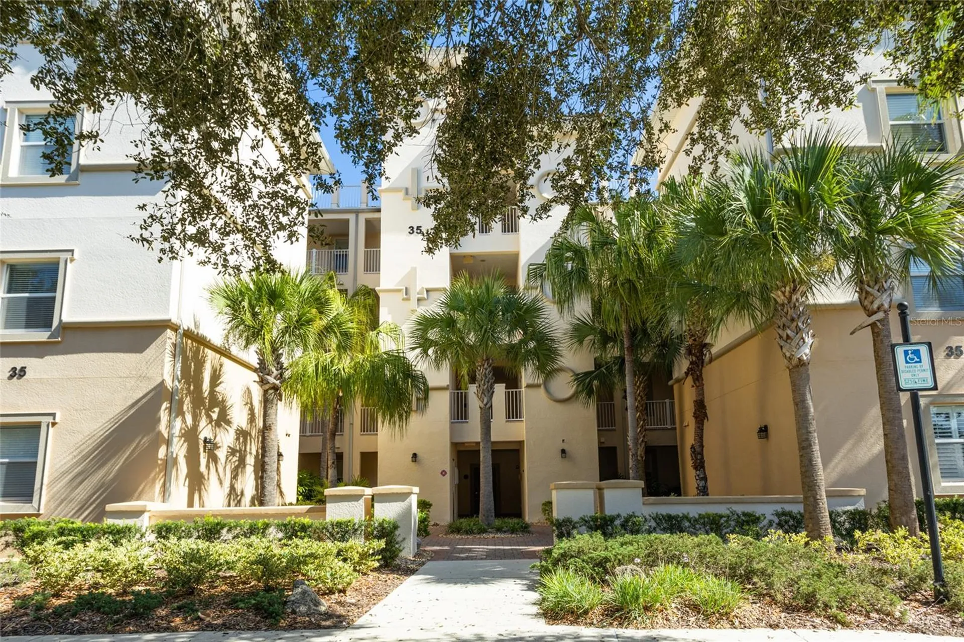 35 Riverview Bend S Palm Coast FL 32137