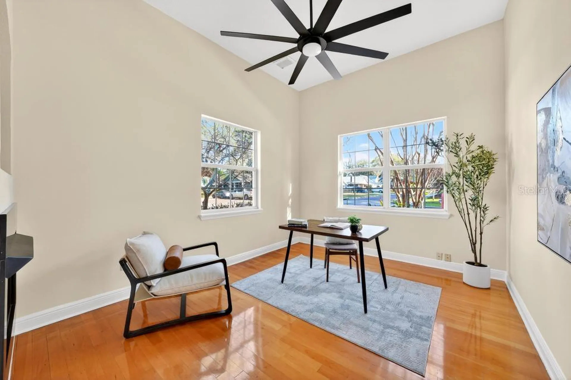 548 S Hyer Avenue Orlando FL 32801