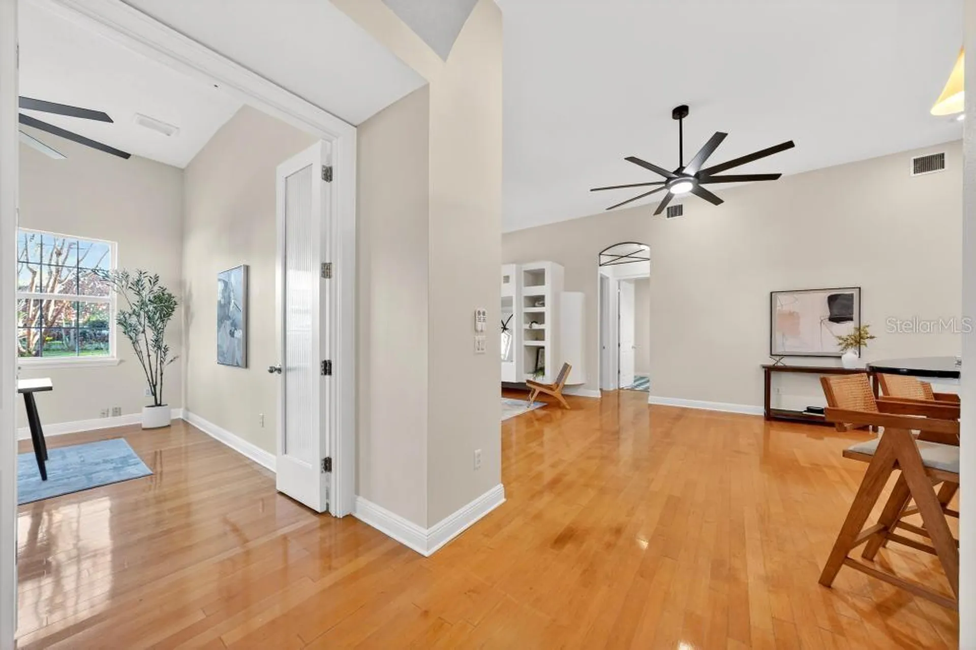 548 S Hyer Avenue Orlando FL 32801