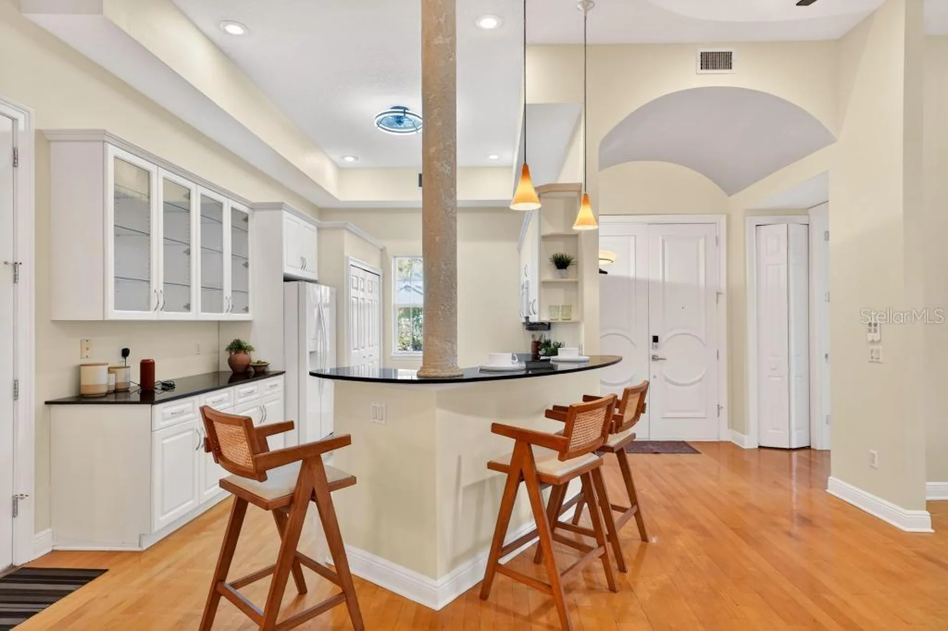 548 S Hyer Avenue Orlando FL 32801