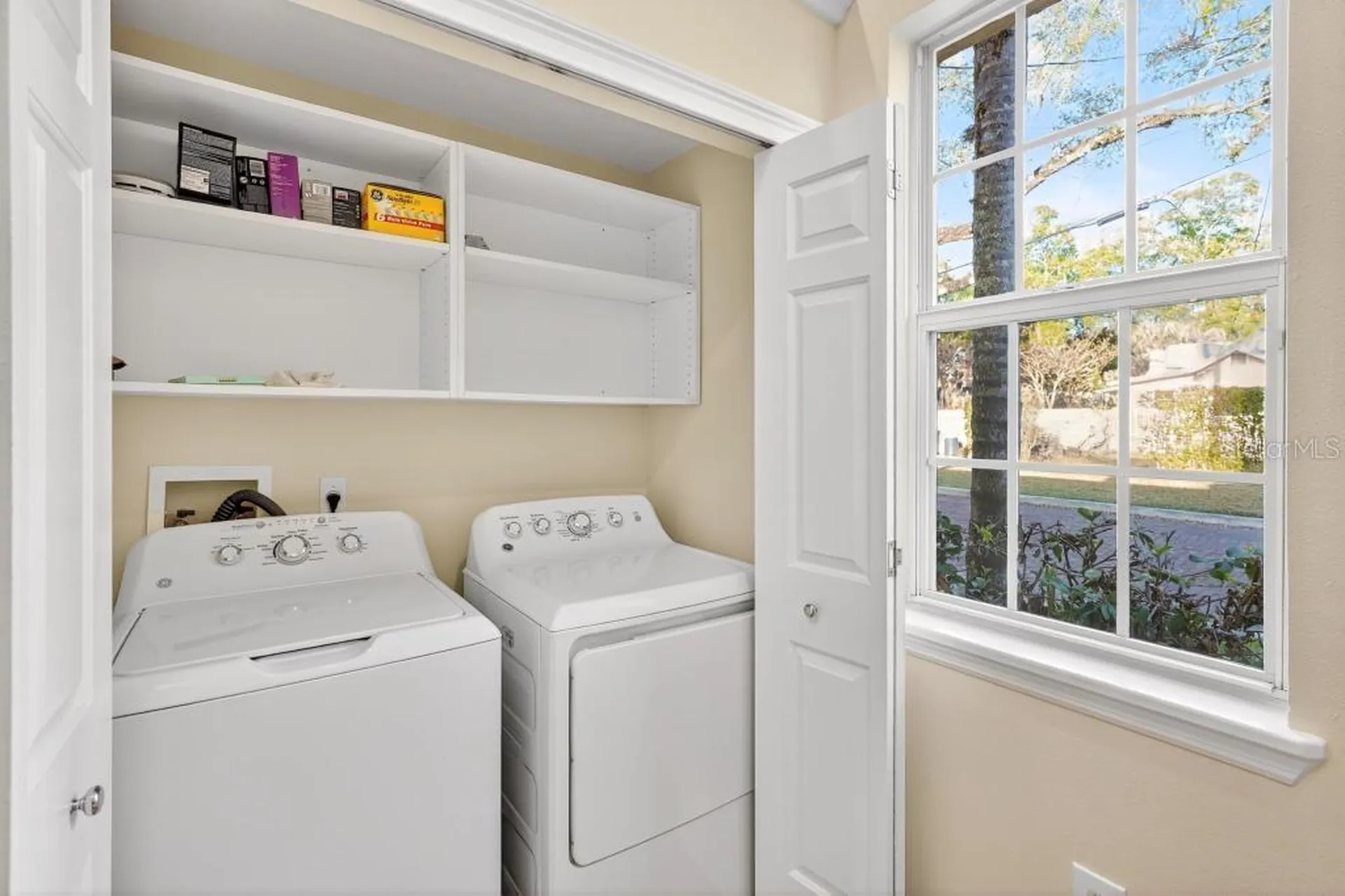 548 S Hyer Avenue Orlando FL 32801